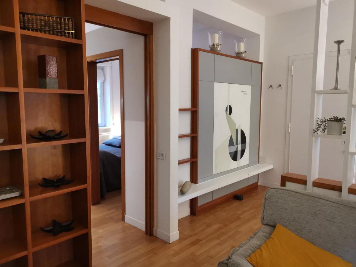 Domus B Corso Francia Apartment โรม ภายนอก รูปภาพ