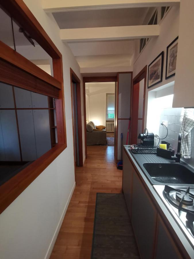 Domus B Corso Francia Apartment โรม ภายนอก รูปภาพ