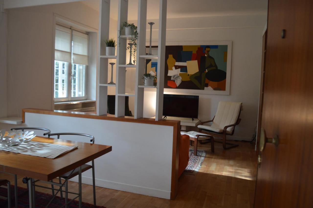 Domus B Corso Francia Apartment โรม ภายนอก รูปภาพ