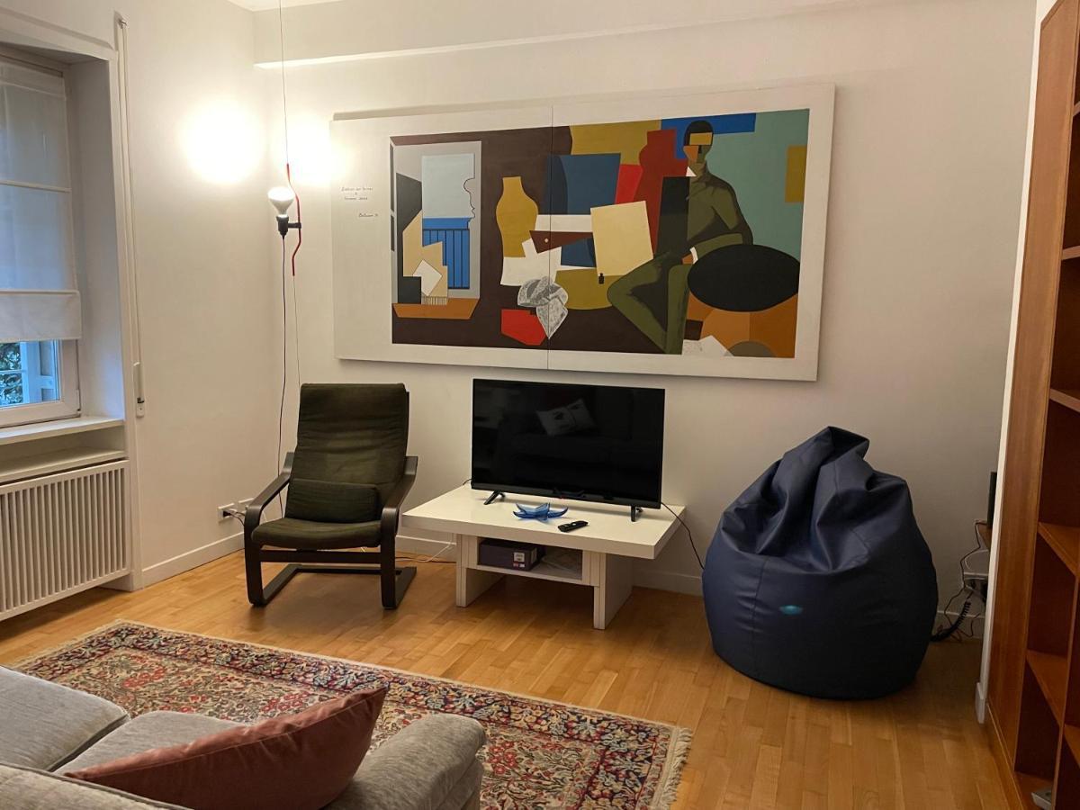 Domus B Corso Francia Apartment โรม ภายนอก รูปภาพ